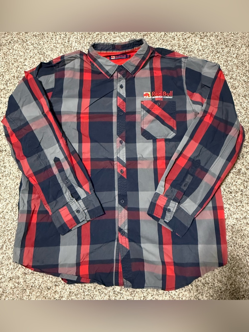 Red Bull Men's Navy & Red Plaid Button-Down Shirt